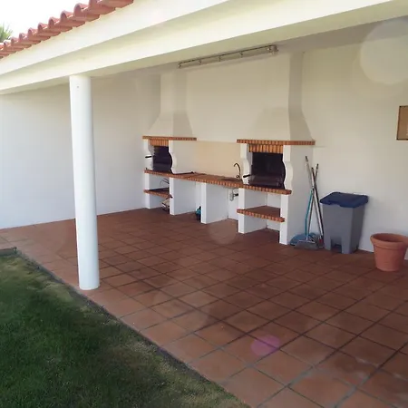 Apartamento Holidays - Surf Pool With Tennis Court Baleal