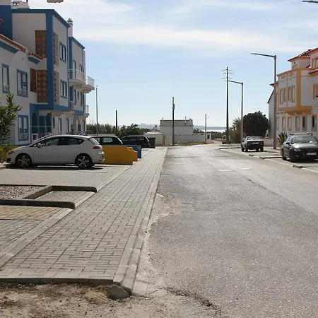 Apartamento Holidays - Surf Pool With Tennis Court *