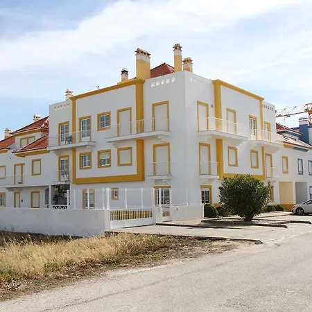 Holidays - Surf Pool With Tennis Court Apartamento Baleal