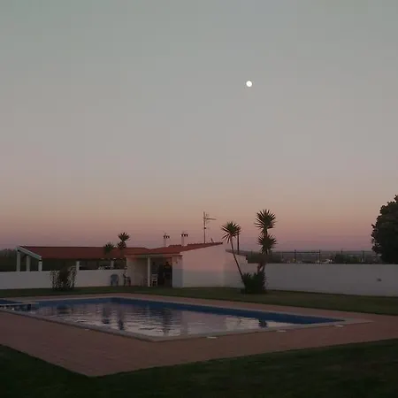 Holidays - Surf Pool With Tennis Court Apartamento