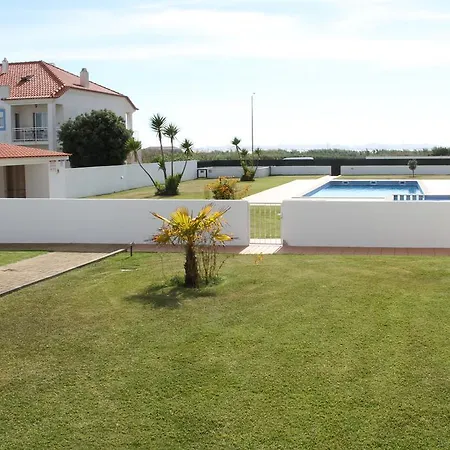 Lejlighed Holidays - Surf Pool With Tennis Court Baleal