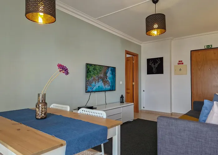 Holidays - Surf Pool With Tennis Court Daire