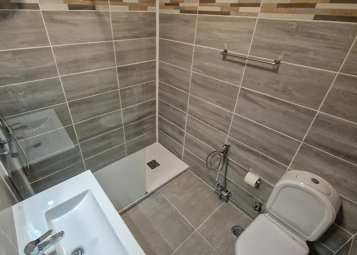 Daire Holidays - Surf Pool With Tennis Court Baleal