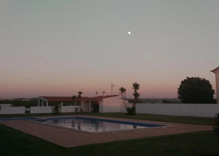 Holidays - Surf Pool With Tennis Court Daire